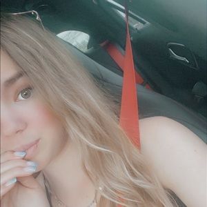 Meet your Posher, Beverly